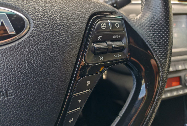 Kia Ceed 1.6 CRDI 136 CH - GT LINE - 50.530 KM - Chaine distribution - Camera - Radars - Bluetooth 