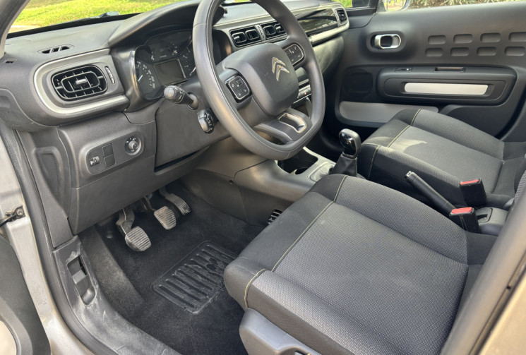 Citroën C3 CITROEN C3 82cv APPLE CARPLAY - RADAR DE RECUL - CLIM - COMMANDE AU VOLANT 