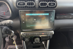 Citroën C3 Aircross 1.5 BLUE HDi 100 SHINE GRIP CONTROL / CARPLAY / GPS 