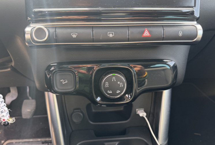 Citroën C3 Aircross 1.5 BLUE HDi 100 SHINE GRIP CONTROL / MOTEUR NEUF 65000 kms / CARPLAY / GPS 