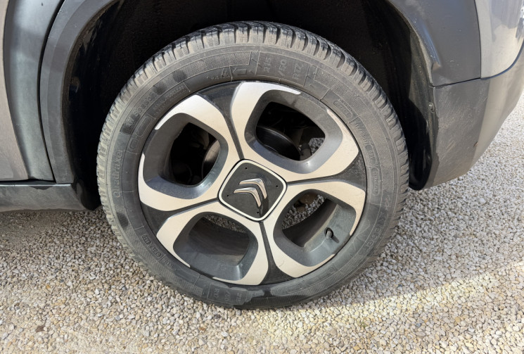 Citroën C3 Aircross 1.5 BLUE HDi 100 SHINE GRIP CONTROL / MOTEUR NEUF 65000 kms / CARPLAY / GPS 