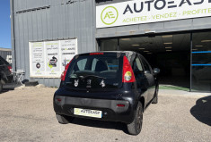 Peugeot 107 1.0 68 CV MOTEUR A CHAINE 