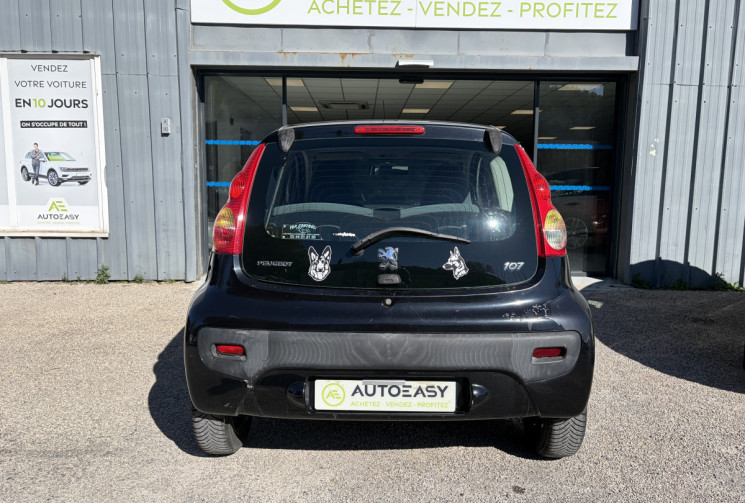 Peugeot 107 1.0 68 CV MOTEUR A CHAINE 