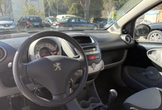 Peugeot 107 1.0 68 CV MOTEUR A CHAINE 