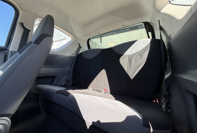 Peugeot 107 1.0 68 CV MOTEUR A CHAINE 