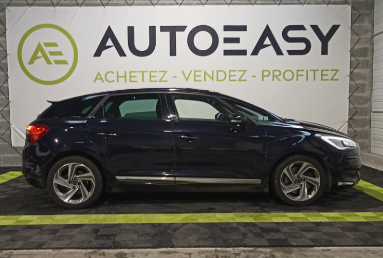 DS DS5 BlueHDi 180 ch Sport Chic S&S EAT6 / toit pano / Distribution OK / Vidange de boîte effectuée