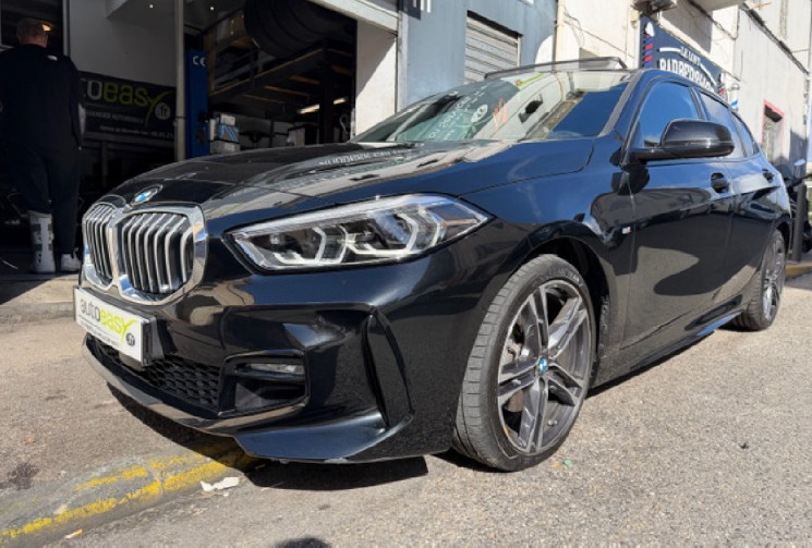 BMW Série 1 pack M sport (F40) 5 portes 118i 1.5 i 12V DCT7 136 cv Origine France 1er main / carplay