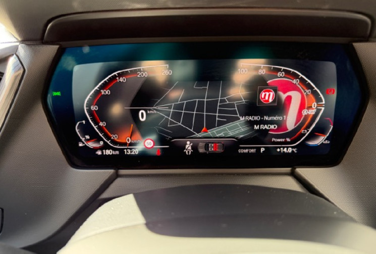 BMW Série 1 pack M sport (F40) 5 portes 118i 1.5 i 12V DCT7 136 cv Origine France 1er main / carplay