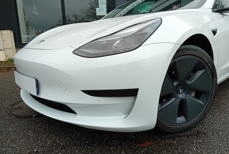 Tesla Model 3 Phase 2 Standard Propulsion 275 cv  - Pompe à chaleur -