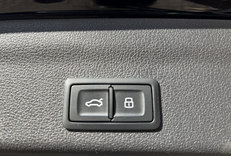 Audi A6 AUDI A6 40 TDI QUATTRO S-LINE 204cv HYBRIDE VIRTUAL COCKPIT - SHADOW LINE - TOIT OUVRANT - 