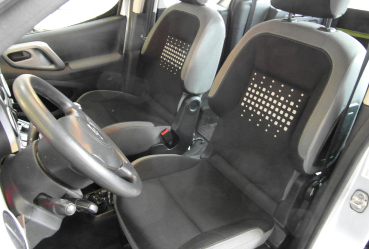Citroën Berlingo BLUEHDI 100 FEEL TPMR 3 PLACES PLUS FAUTEUIL