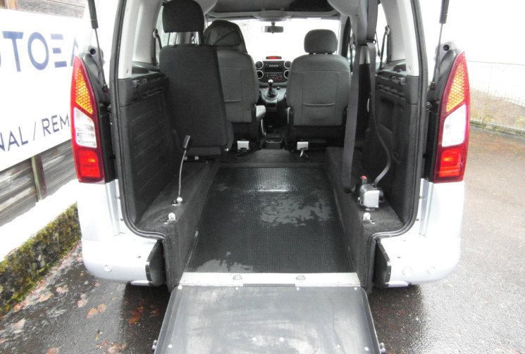Citroën Berlingo BLUEHDI 100 FEEL TPMR 3 PLACES PLUS FAUTEUIL