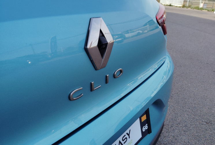 Renault CLIO V Tce 90 - 21N Intens 5.0CV