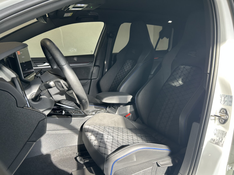 Volkswagen Golf SW VIII 1.5 eTSI Evo2 150ch R-Line DSG7 + TOIT OUVRANT / TVA RECUPERABLE