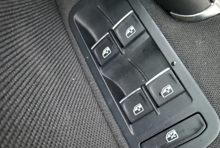 Volkswagen Golf VII 1.4 TSI 204ch HYBRIDE RECHARGEABLE GTE DSG6