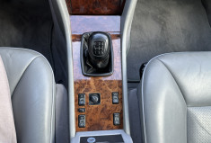 Mercedes CLASSE E W124 Coupé 320 3.2 i 220 CV Carnet entretien d'origine + factures