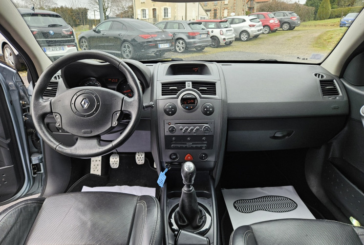 Renault Megane II RS 2.0 230 5P BVM