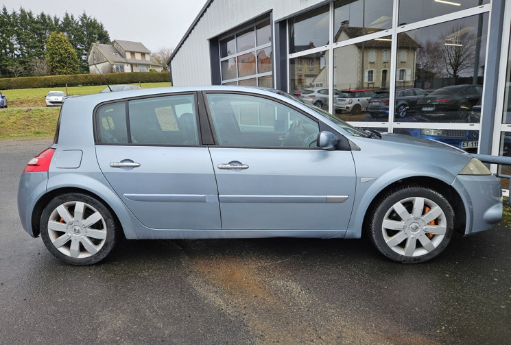 Renault Megane II RS 2.0 230 5P BVM