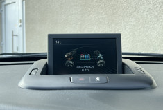 Peugeot 3008 Phase 2 2.0 HDi 16V 200 Hybrid4 S&S 163 cv Boîte auto