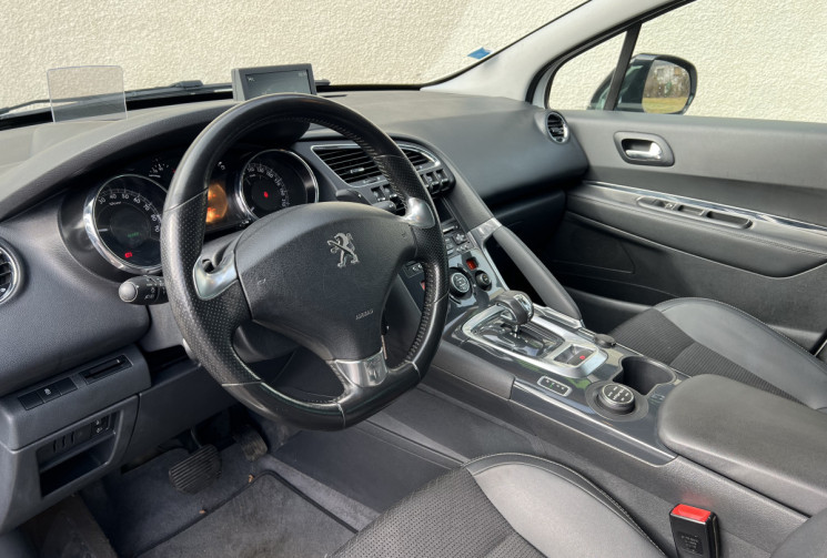 Peugeot 3008 Phase 2 2.0 HDi 16V 200 Hybrid4 S&S 163 cv Boîte auto