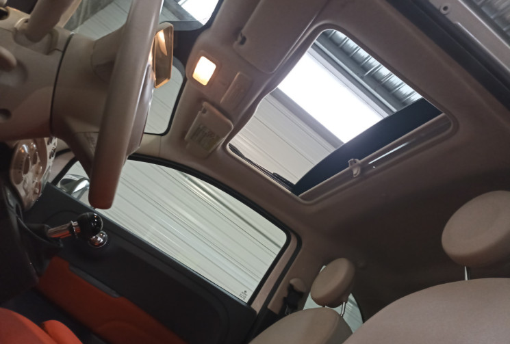 FIAT 500 1.2 8V 69 ch Lounge / Toit ouvrant panoramique / distribution ok / entretien à jour 