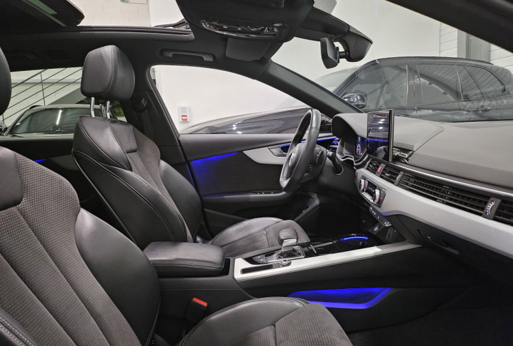 Audi A4 40 TFSI S line S tronic 7 / T.O / MATRIX LED / 1° main / FR / suivi complet AUDI 