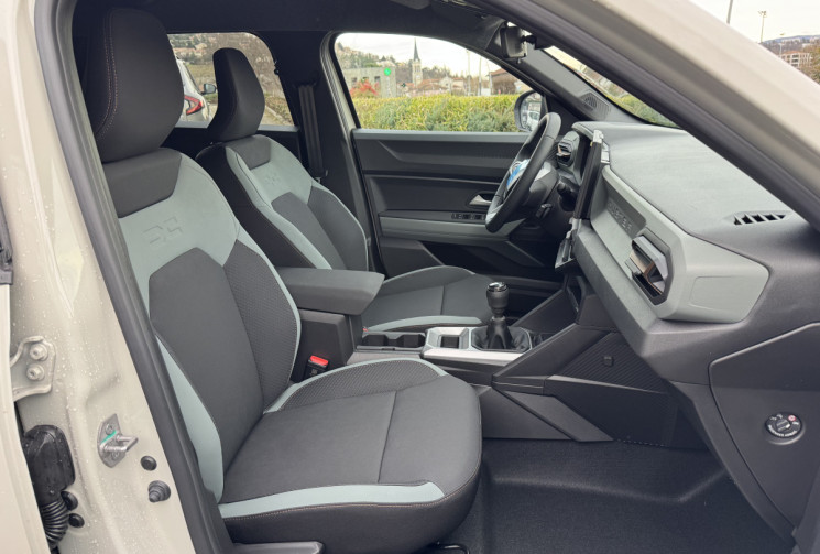 Dacia Duster  ECO-G 120 EXTREME + PACK CITY +PACK HIVER (Dispo immédiat)