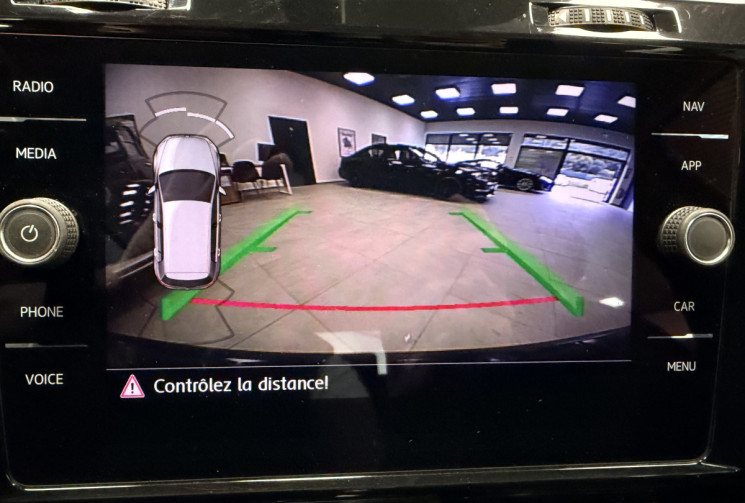 Volkswagen Golf 1.6 TDI 116 ch BlueMotion Carat