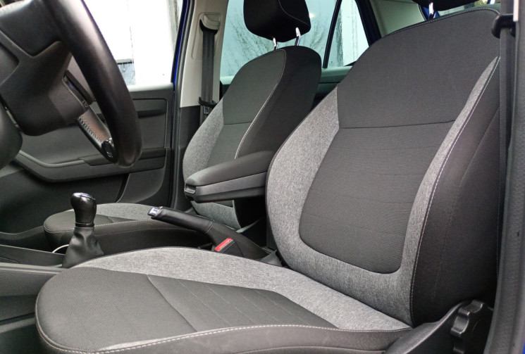 Skoda Fabia 1.0 MPI 60 Drive 125 Ans *Apple CayPlay *Camera de Recul