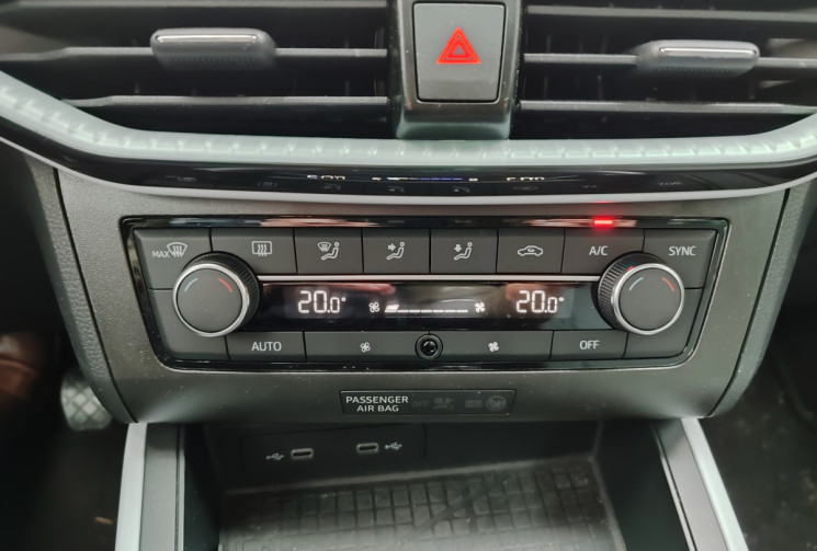 SEAT Ibiza 1.0 TSI 95ch Copa / Toit ouvrant LOA
