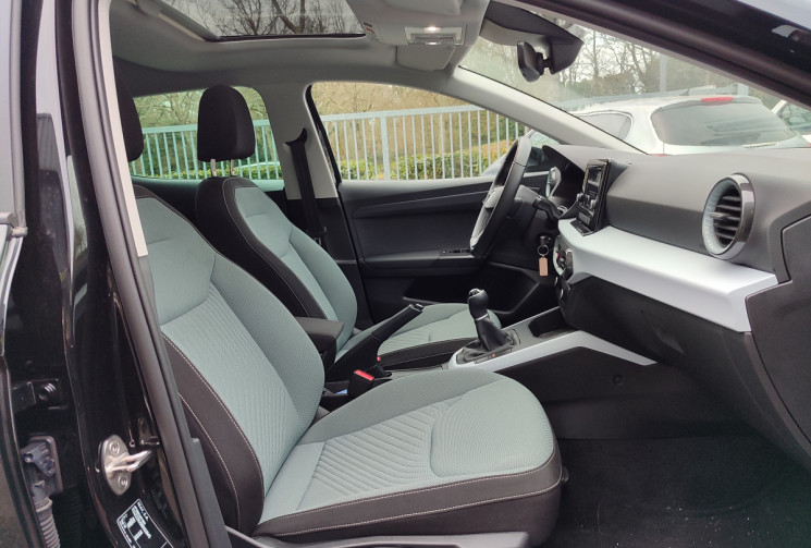 SEAT Ibiza 1.0 TSI 95ch Copa / Toit ouvrant LOA
