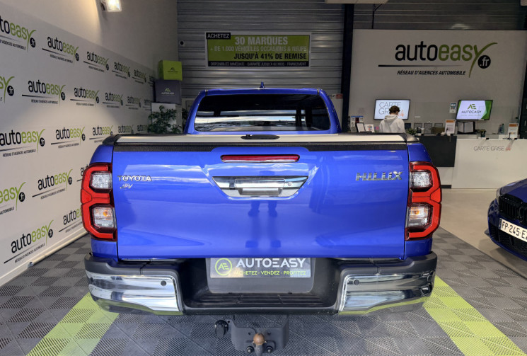 Toyota HILUX RC 2.8 204 D 4D LOUNGE 4X4