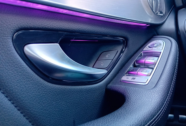 Mercedes GLC 220 d 194 CV 4MATIC AVANTGARDE LINE- Toit Ouvrant - Burmester-Suivi Mercedes