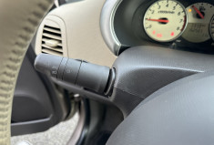 Nissan Micra III Phase 2 1.2 i 80 CV