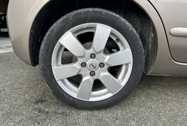 Nissan Micra III Phase 2 1.2 i 80 CV