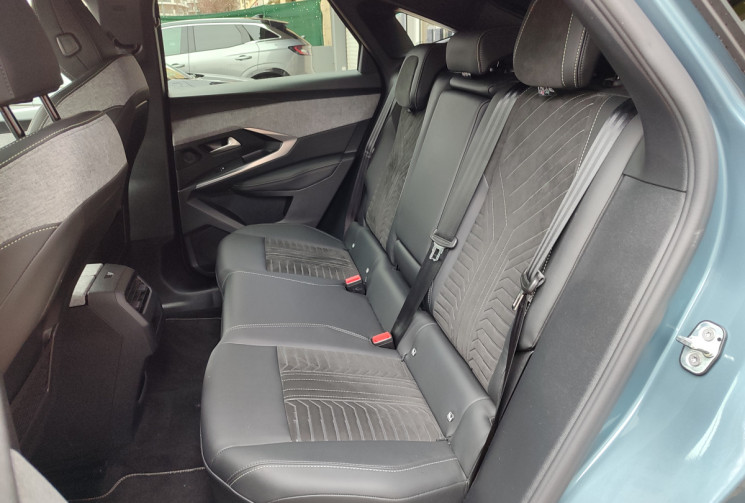 Peugeot 3008 III 1.2 Hybrid e-DSC6 136 cv Boîte auto / GT Exclusive 