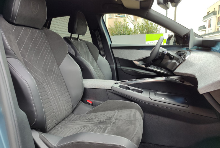 Peugeot 3008 III 1.2 Hybrid e-DSC6 136 cv Boîte auto / GT Exclusive 