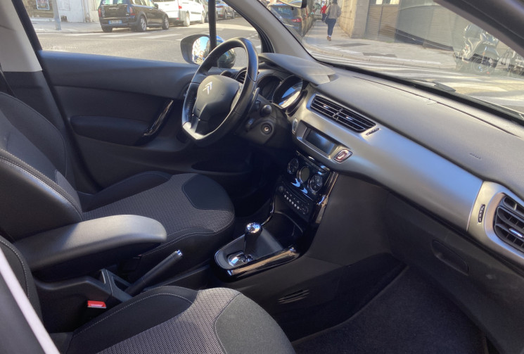 Citroën C3 CITROEN C3 1.2 e-VTi  82 CH EXCLUSIVE PREMIERE MAIN