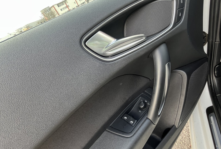 Audi A1 I 3 Portes 1.4 TFSI S-Tronic7 122 cv Boîte auto