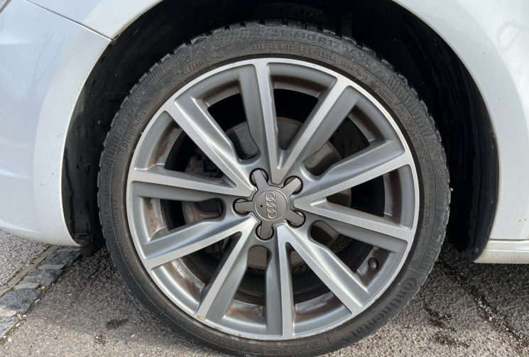 Audi A1 I 3 Portes 1.4 TFSI S-Tronic7 122 cv Boîte auto