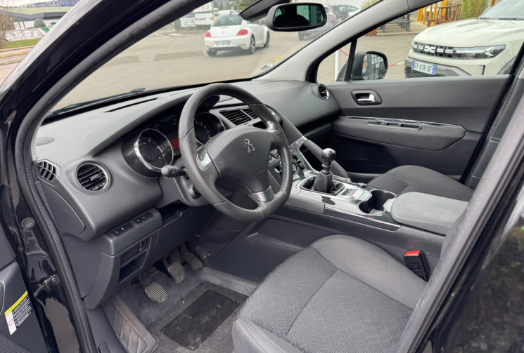 Peugeot 3008 Phase 2 1.6 BlueHDi 120 cv Style