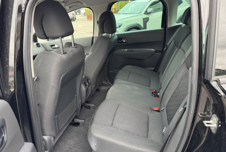 Peugeot 3008 Phase 2 1.6 BlueHDi 120 cv Style