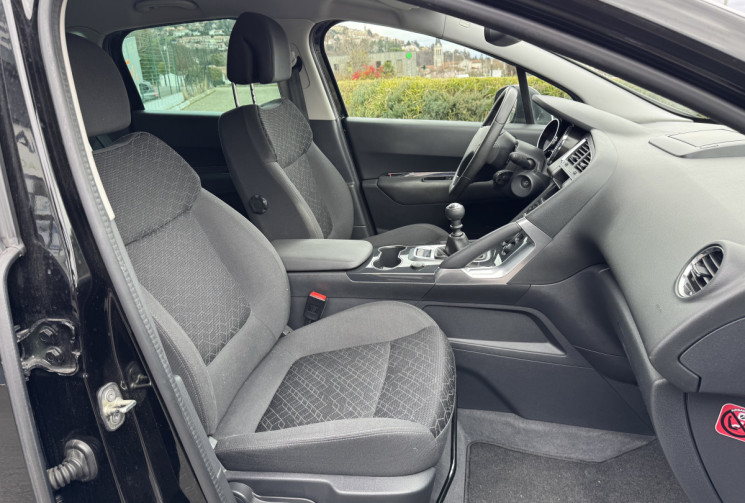 Peugeot 3008 Phase 2 1.6 BlueHDi 120 cv Style