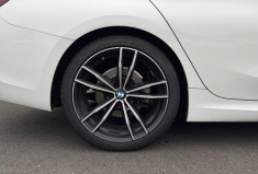 BMW Série 3 320iA 184ch M Sport / Pack ambiance / sièges chauffant / Carplay