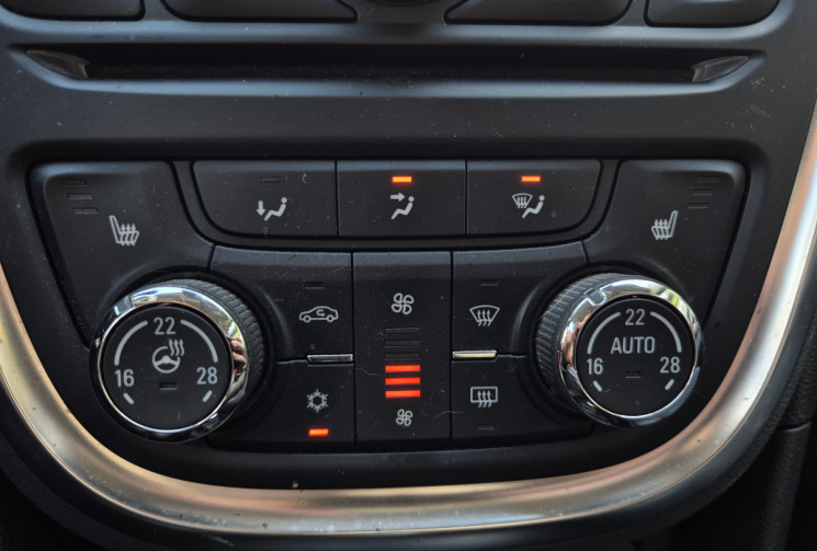 Opel Mokka 1.4L Turbo 140 Cosmo Pack