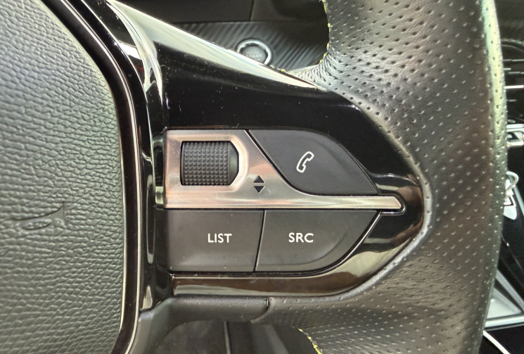 Peugeot 208 1.5 BLUE HDI 100 GT LINE