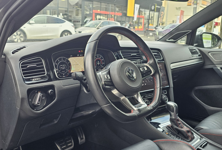 Volkswagen Golf 2.0 TSI 245 ch GTI Performance DSG7 Cuir Toit ouvrant ACC DCC DYNAUDIO