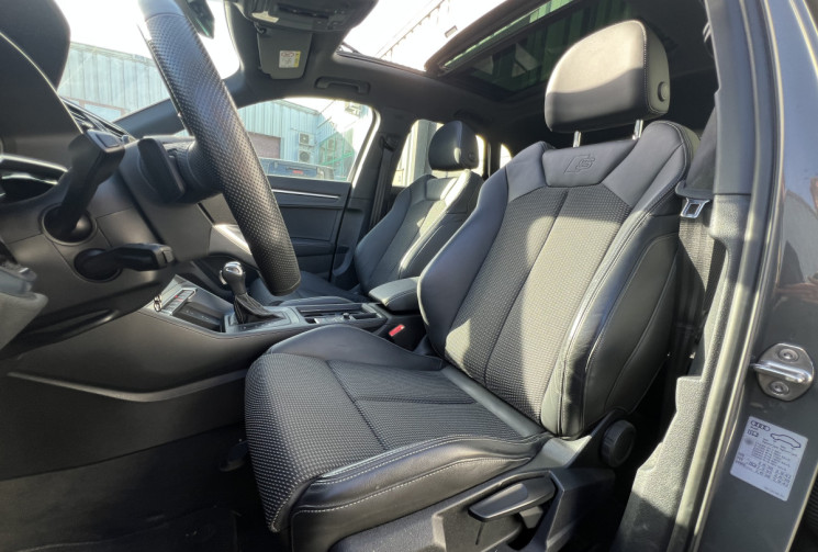 Audi Q3 45 TFSI e 245ch S line S tronic * Matrix * Toit Ouvrant * Sièges Chauffants