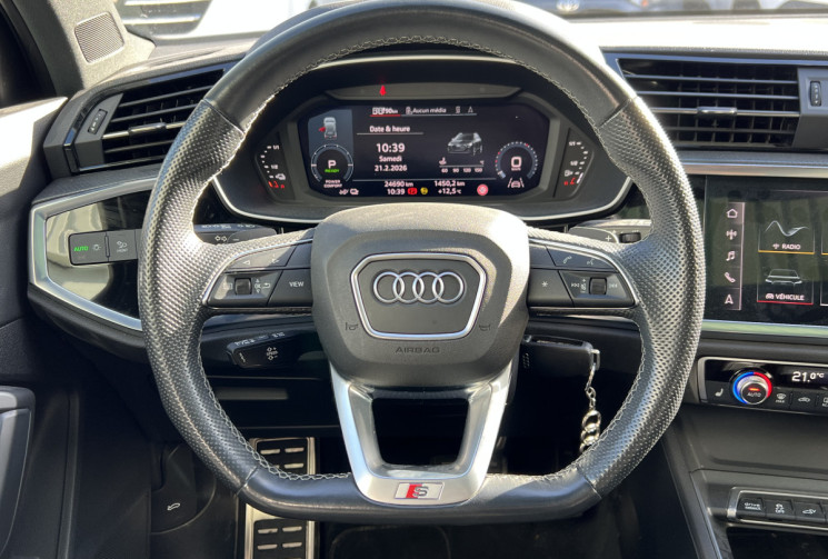 Audi Q3 45 TFSI e 245ch S line S tronic * Matrix * Toit Ouvrant * Sièges Chauffants