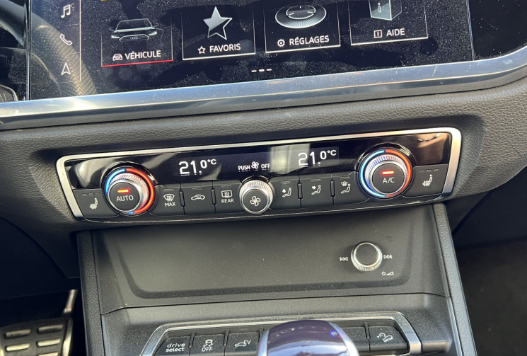 Audi Q3 45 TFSI e 245ch S line S tronic * Matrix * Toit Ouvrant * Sièges Chauffants